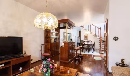 Casa com 4 quartos à venda na Rua Maniutuba, 52, Chácara Santo Antônio, São Paulo, 250 m2 por R$ 2.000.000
