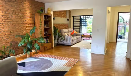 Casa com 4 quartos à venda na Rua Safira, 329, Aclimação, São Paulo, 300 m2 por R$ 1.950.000