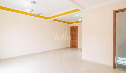 Casa com 2 quartos à venda na Viela Creuza Pereira de Souza, 6, Parada Inglesa, São Paulo, 120 m2 por R$ 660.000
