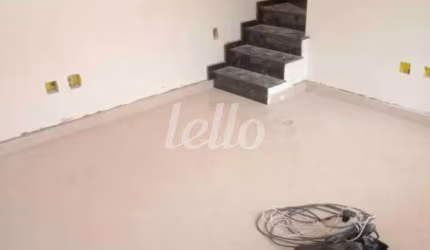 Casa com 1 quarto à venda na Rua Farsália, 276, Jardim das Maravilhas, Santo André, 80 m2 por R$ 510.000