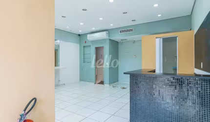 Ponto comercial à venda na Praça Roquete Pinto, 9, Pinheiros, São Paulo, 40 m2 por R$ 850.000