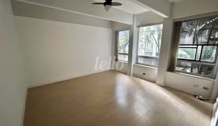 Sala comercial com 1 sala à venda na Alameda Santos, 705, Cerqueira César, São Paulo, 34 m2 por R$ 320.000