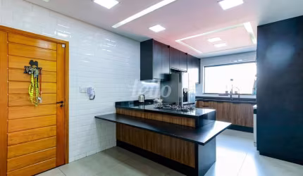 Casa com 3 quartos à venda na Rua Comprida, 398, Vila Mazzei, São Paulo, 163 m2 por R$ 775.000