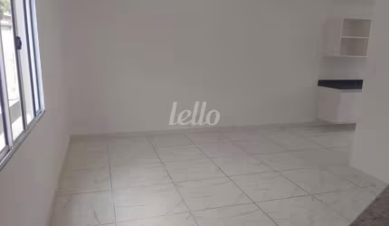 Casa com 2 quartos à venda na Rua Tanque Velho, 1844, Vila Nivi, São Paulo, 58 m2 por R$ 430.000