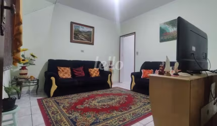 Casa com 2 quartos à venda na Rua Egídio Alves da Costa, 244, Jardim Regina, São Paulo, 234 m2 por R$ 550.000
