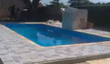 Casa no bairro Nossa Senhora do Sion, em Itanhaém - localizada lado praia.