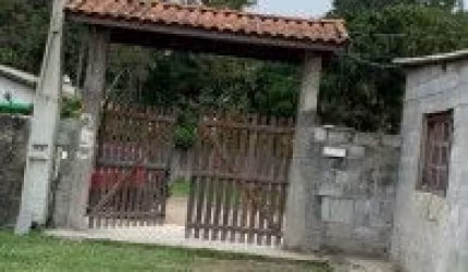 Terreno de Chácara no São Fernando, em Itanhaém - sendo lado serra à 350 metros da pista.