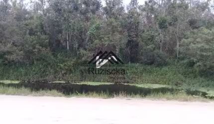 Terreno à venda no bairro Jardim Coronel, em Itanhaém ** Terreno medindo 420 m² de área total.
