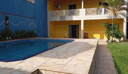SOBRADO LOTE INTEIRO A 30 METROS DO MAR EM ITANHAÉM/SP- SANTA TEREZINHA