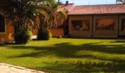Belíssima casa na praia localizada no bairro Cibratel 2 - em rua calçada