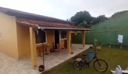 Excelente casa localizada no bairro Residencial Parque Augustus - acesso pavimentado