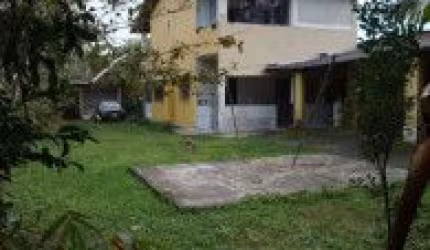 Casa no bairro Recanto dos Imigrantes, em Itanhaém - Possui espaço para piscina, churrasqueira.