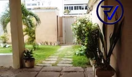 Apartamento com 3 quartos à venda na Rua Hermínia Bonavides, 333, Vicente Pinzon, Fortaleza, 98 m2 por R$ 250.000