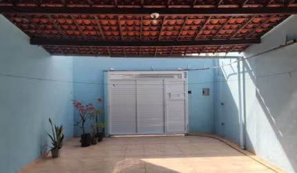 Casa com 2 quartos à venda na Cônego de Castro, 2712, Vila Peri, Fortaleza, 192 m2 por R$ 350.000