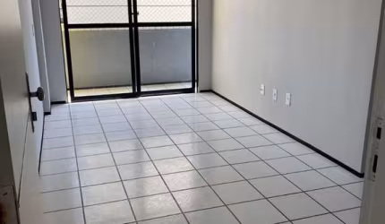 Apartamento com 3 quartos à venda na Avenida Comodoro Estácio Brígido, 2800, Engenheiro Luciano Cavalcante, Fortaleza, 60 m2 por R$ 320.000