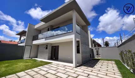 Casa com 4 quartos à venda na Helano Brilhante, 246, Jardim das Oliveiras, Fortaleza, 156 m2 por R$ 699.000