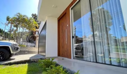 Casa para Venda em Criciúma, Mina Brasil, 3 dormitórios, 1 suíte, 4 vagas