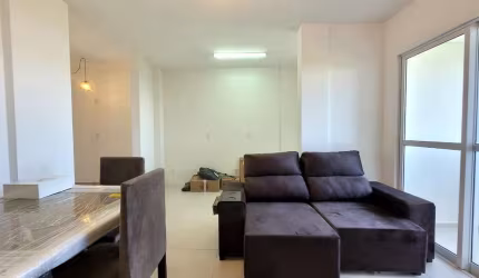 Apartamento para Venda em Criciúma, Santa Catarina, 3 dormitórios, 1 suíte, 2 banheiros, 1 vaga