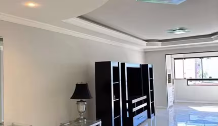 Apartamento para Venda em Criciúma, Comerciário, 3 dormitórios, 1 suíte, 2 banheiros, 2 vagas