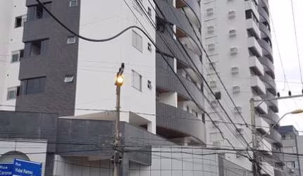 Apartamento para Venda em Criciúma, Centro, 2 dormitórios, 1 suíte, 2 banheiros, 1 vaga