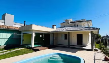 Casa para Venda em Balneário Rincão, Zona Norte, 4 dormitórios, 1 suíte, 2 banheiros, 2 vagas