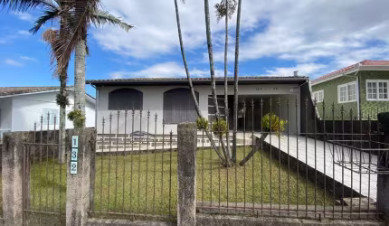 Casa para Venda em Criciúma, Vila Isabel, 3 dormitórios, 1 banheiro, 1 vaga