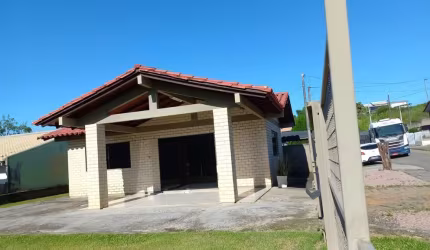Casa para Venda em Criciúma, Santo Antônio, 1 dormitório, 1 suíte, 2 banheiros, 1 vaga