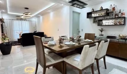 Apartamento com 3 dormitórios à venda, 131 m² por R$ 849.900,00 - Vila Guilhermina - Praia Grande/SP