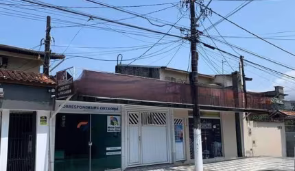 SOBRADO COM LOJA NA FRENTE À VENDA NA TUPI, EXCELENTE LOCALIZAÇÃO.