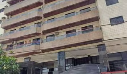 OPORTUNIDADE ! 2 DORMITÓRIOS COM SUÍTE, VILA TUPI,  COM SACADA