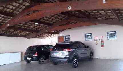 Casa com 2 suítes na Guilhermina em Praia Grande SP.