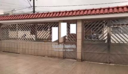 Casa Isolada com Piscina em Praia Grande S. Paulo.