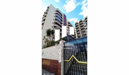 Cobertura no Canto do Forte em Praia Grande SP.