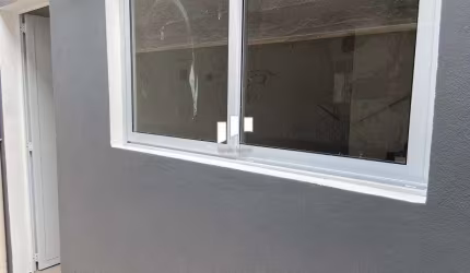 Sobrado de 2 dorm em condomínio em Praia Grande SP.