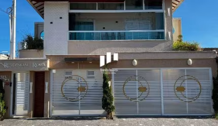 Sobrado alto padrão em condomínio em Praia Grande SP.