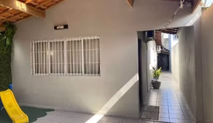 Casa com 2 quartos à venda na Avenida Professora Heleny Rosa, 321, Jardim Melvi, Praia Grande, 102 m2 por R$ 395.000