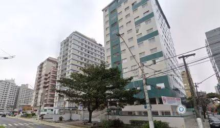 Apartamento de 2 dormitórios em prédio frente mar em Praia Grande SP