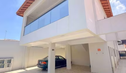 Casa em condomínio na Tupi em Praia Grande.