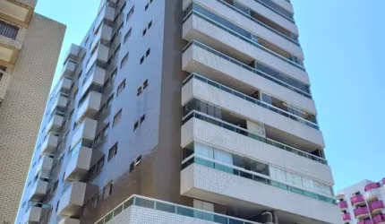 Apartamento com 2 suítes no Canto do Forte em Praia Grande SP.