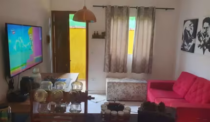 Casa com 2 quartos à venda na Avenida Jairo de Camargo Martins, 1.859, Jardim Samambaia, Praia Grande, 44 m2 por R$ 190.000