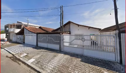 Casa com 2 quartos à venda na Rua Osvaldo Figueiredo, 506, Jardim Quietude, Praia Grande, 150 m2 por R$ 405.000
