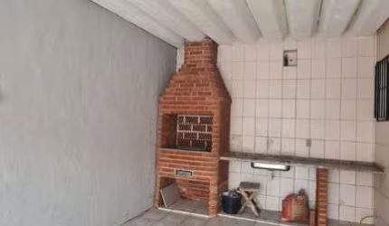 Casa de 2 dormitórios em Praia Grande SP