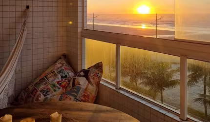 Apartamento para venda no Maracanã, Praia Grande-SP: 2 quartos, 1 suíte, 1 sala, 2 banheiros, 1 vaga de garagem, 86m².