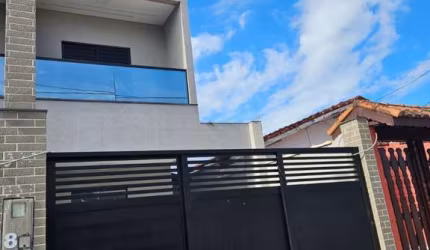 Casa com 3 quartos à venda na Rua José Demar Peres, 358, Balneário Maracanã, Praia Grande, 100 m2 por R$ 570.000