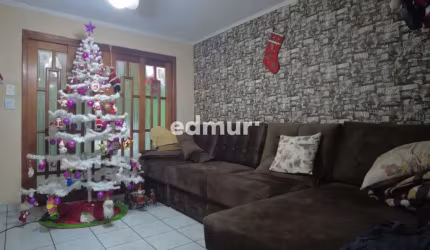 Casa com 2 quartos à venda na Vila Camilópolis, Santo André  por R$ 570.000