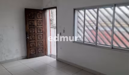 Casa com 3 quartos à venda na Vila Eldízia, Santo André  por R$ 600.000