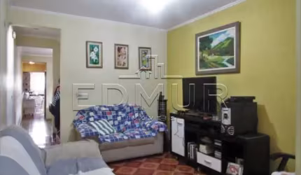 Casa com 3 quartos à venda na Vila Alzira, Santo André  por R$ 800.000