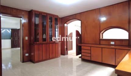 Casa com 3 quartos à venda na Vila Alto de Santo André, Santo André  por R$ 800.000