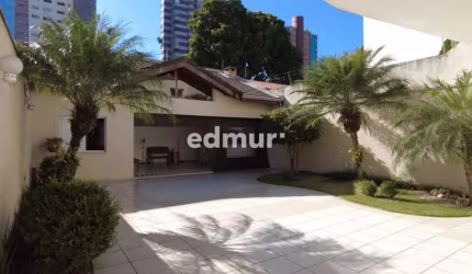 Casa com 3 quartos à venda no Jardim, Santo André  por R$ 3.080.000