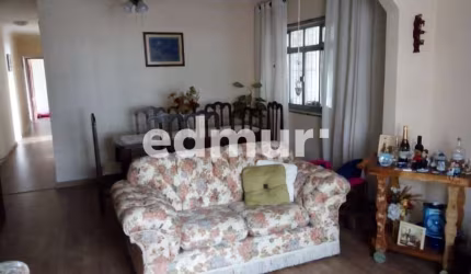 Casa com 2 quartos à venda no Jardim das Maravilhas, Santo André  por R$ 852.000